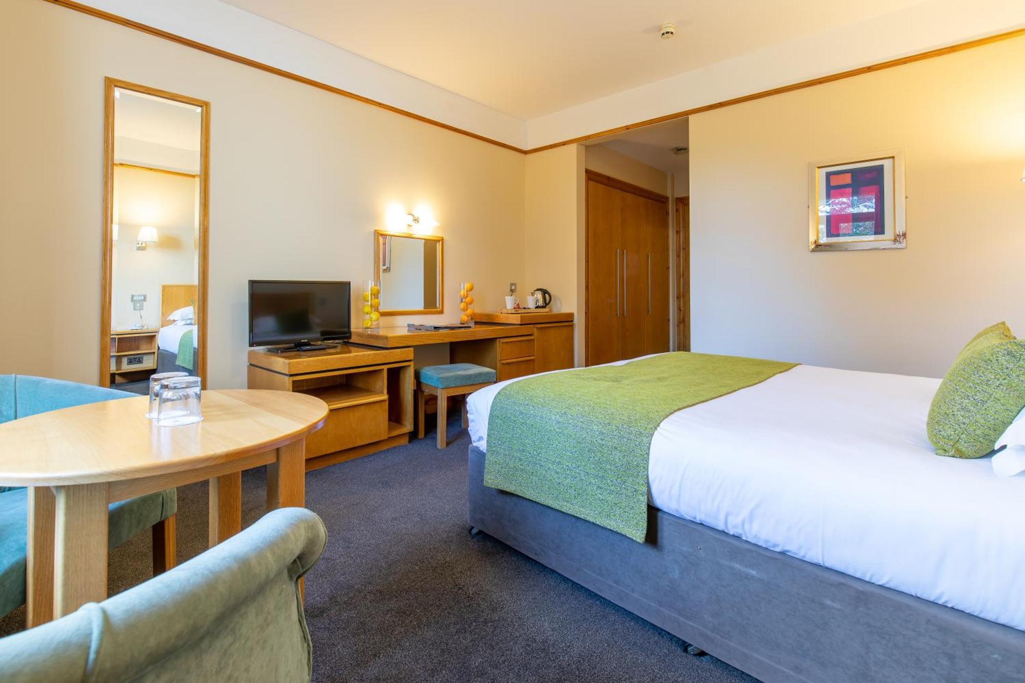 Classic Single Room