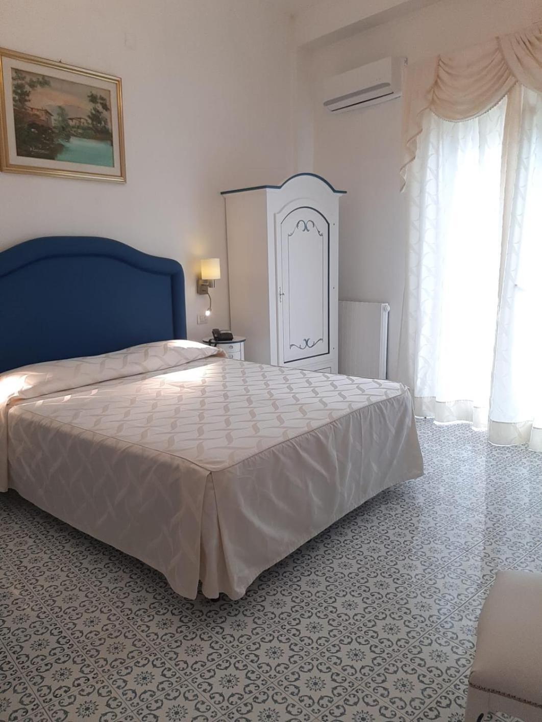 Chambre Triple Standard - Vue sur Mer