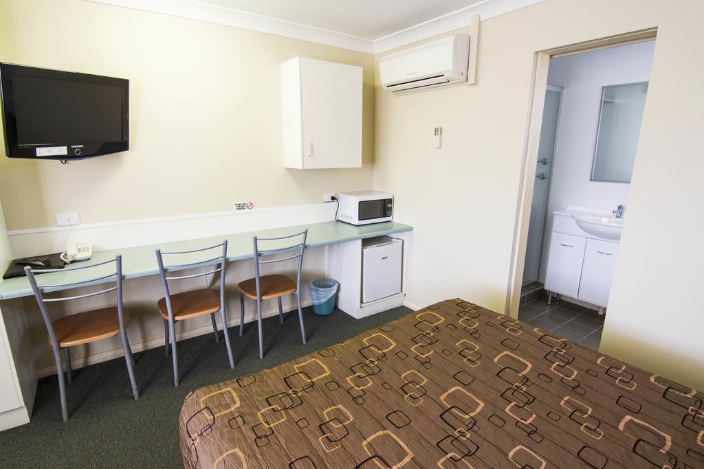 Quarto Twin Standard