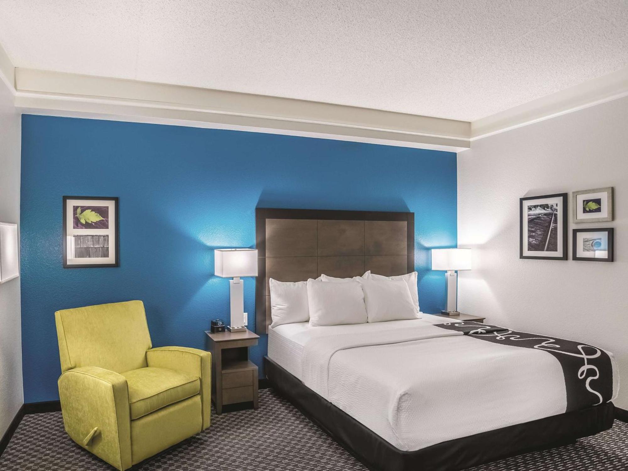 Deluxe Zimmer mit Kingsize-Bett