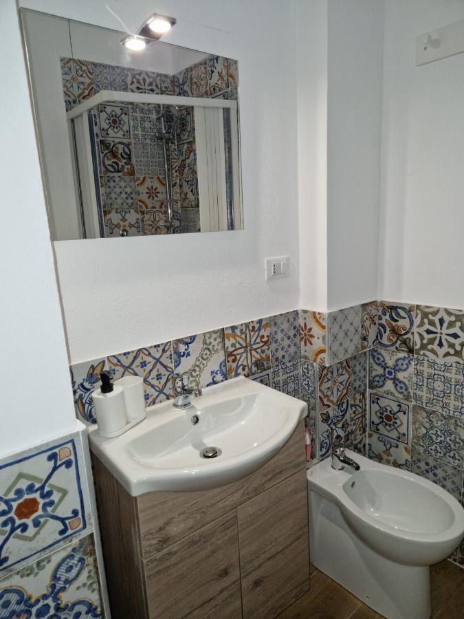 Triple Room Private External Bathroom
