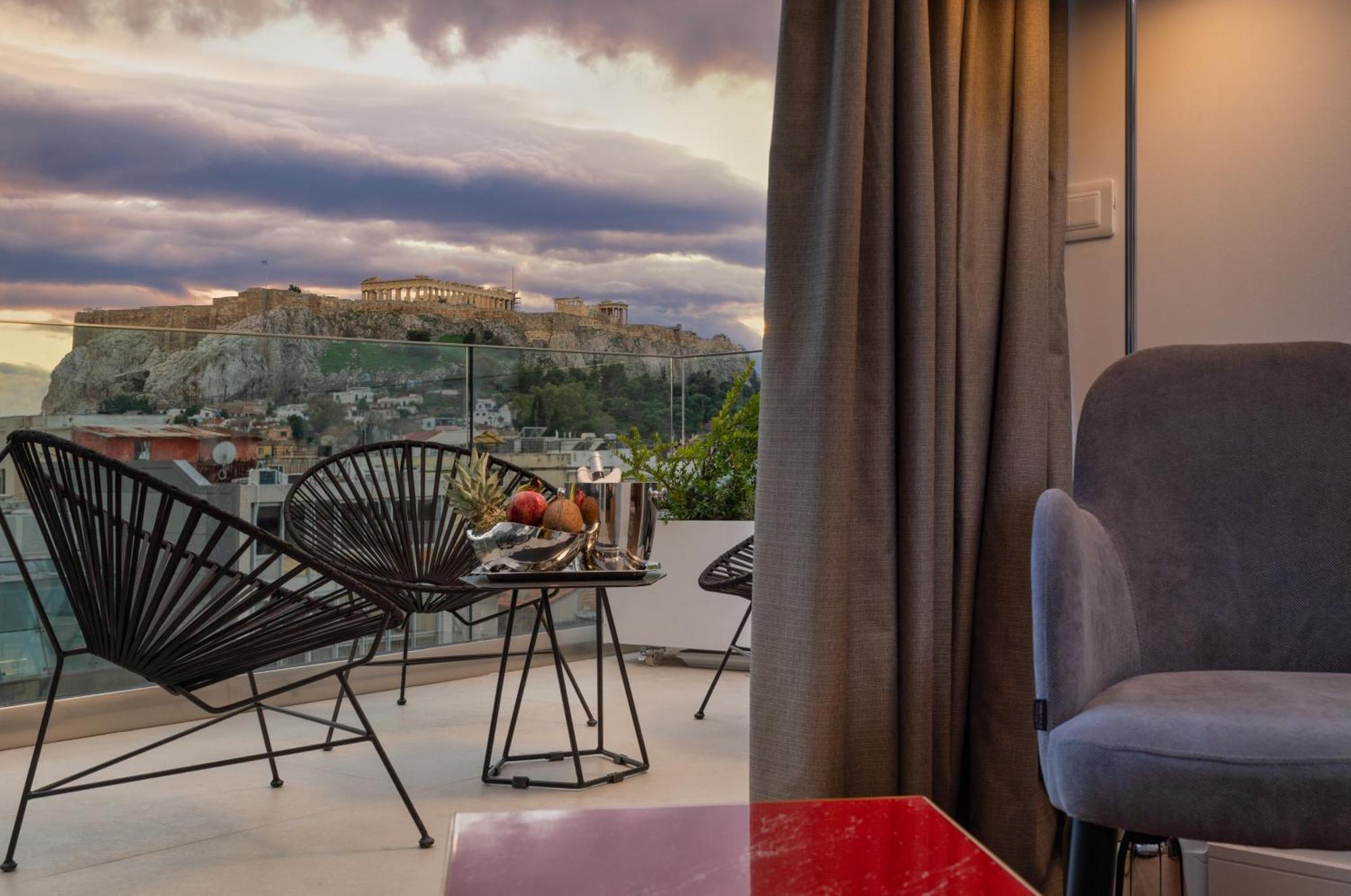 Deluxe Room Hammam Acropolis view
