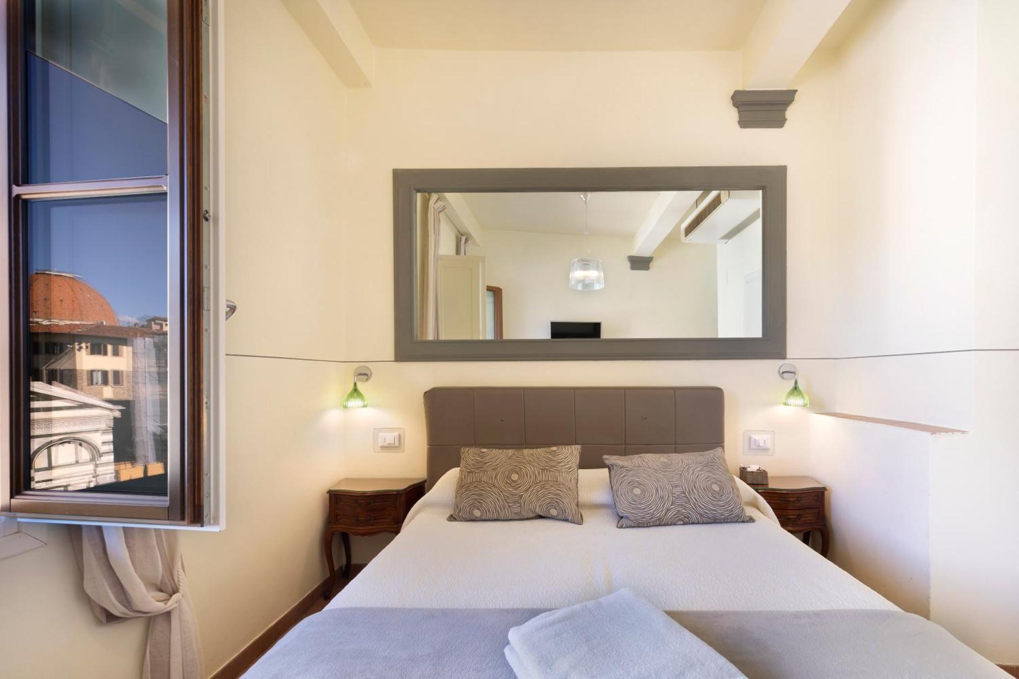 Double or Twin Room Duomo view
