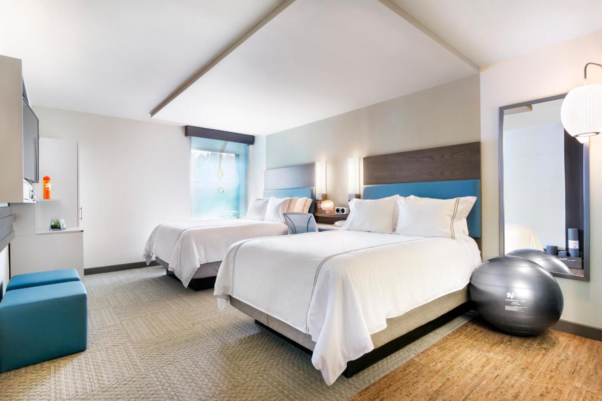 Standard Zimmer mit 2 Doppelbetten