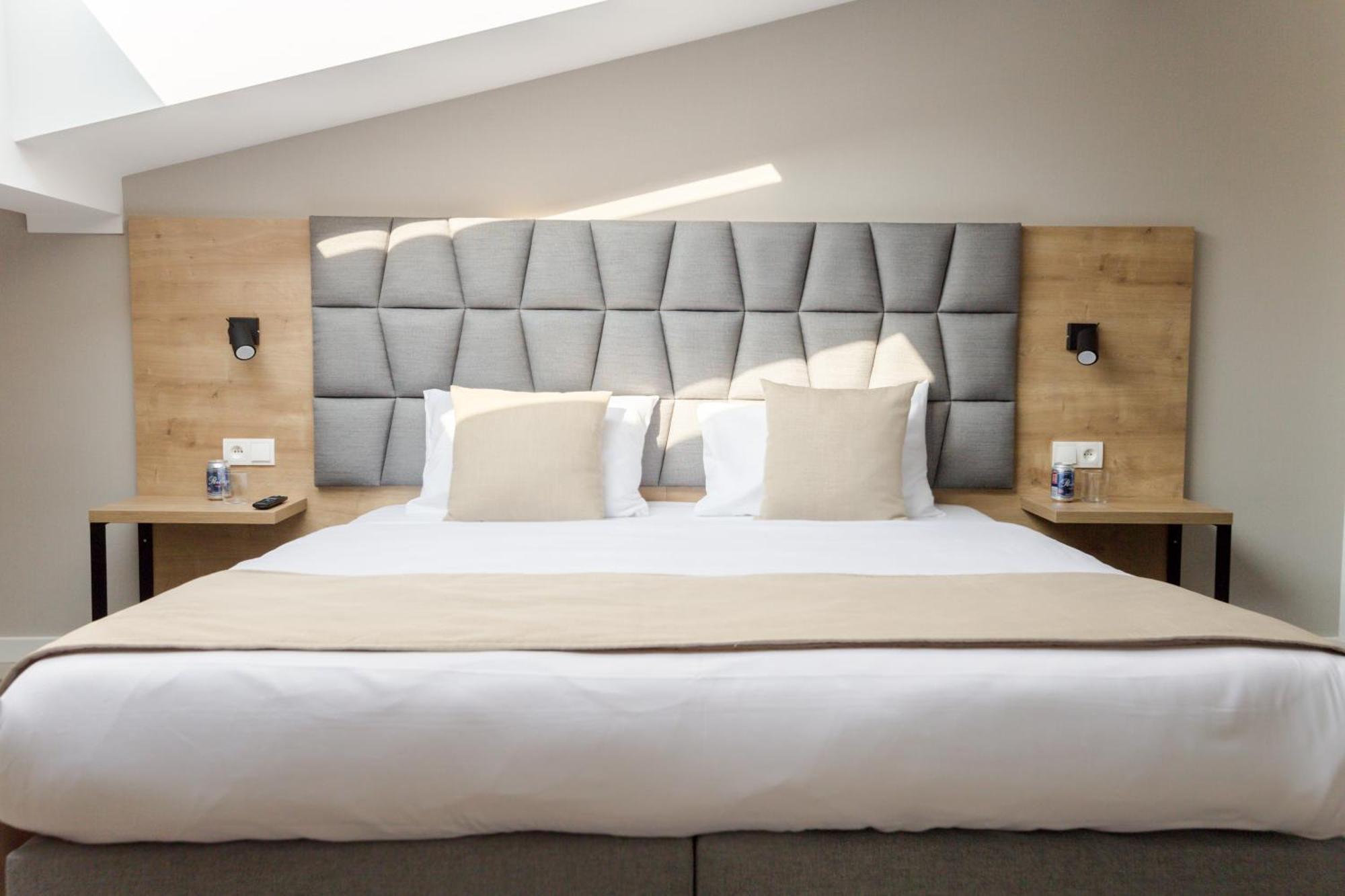 Double or Twin Room Attic
