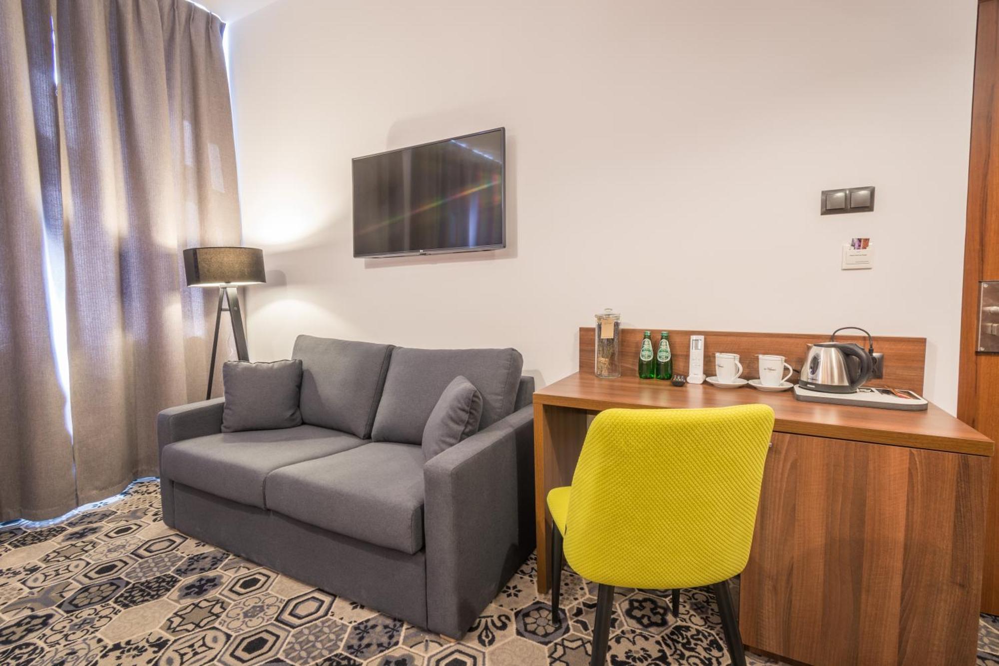 Standard Apartment