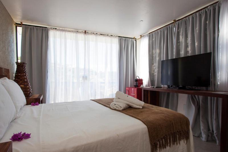 Deluxe Suite Sea View