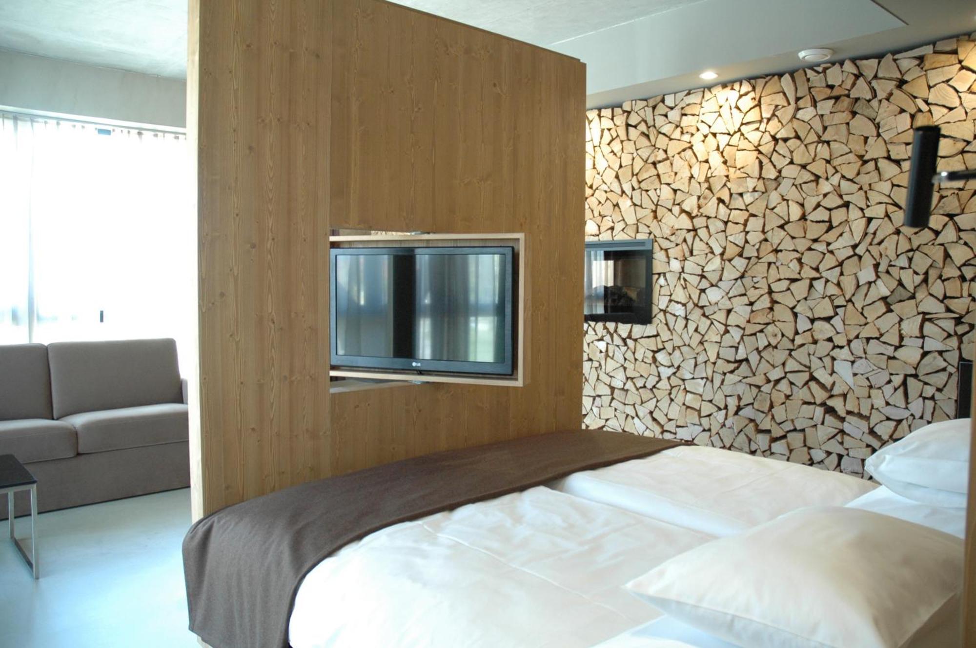 Triple Room,1283323411:JPEG