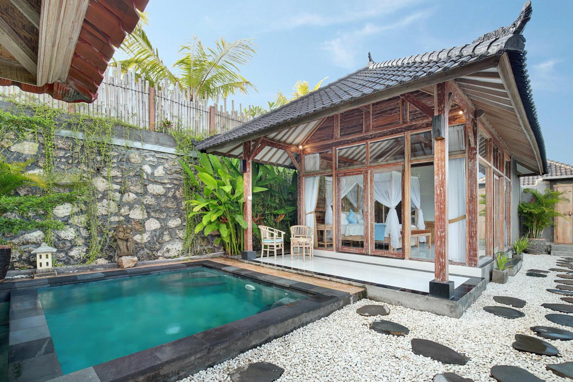 Classic Pool Villa