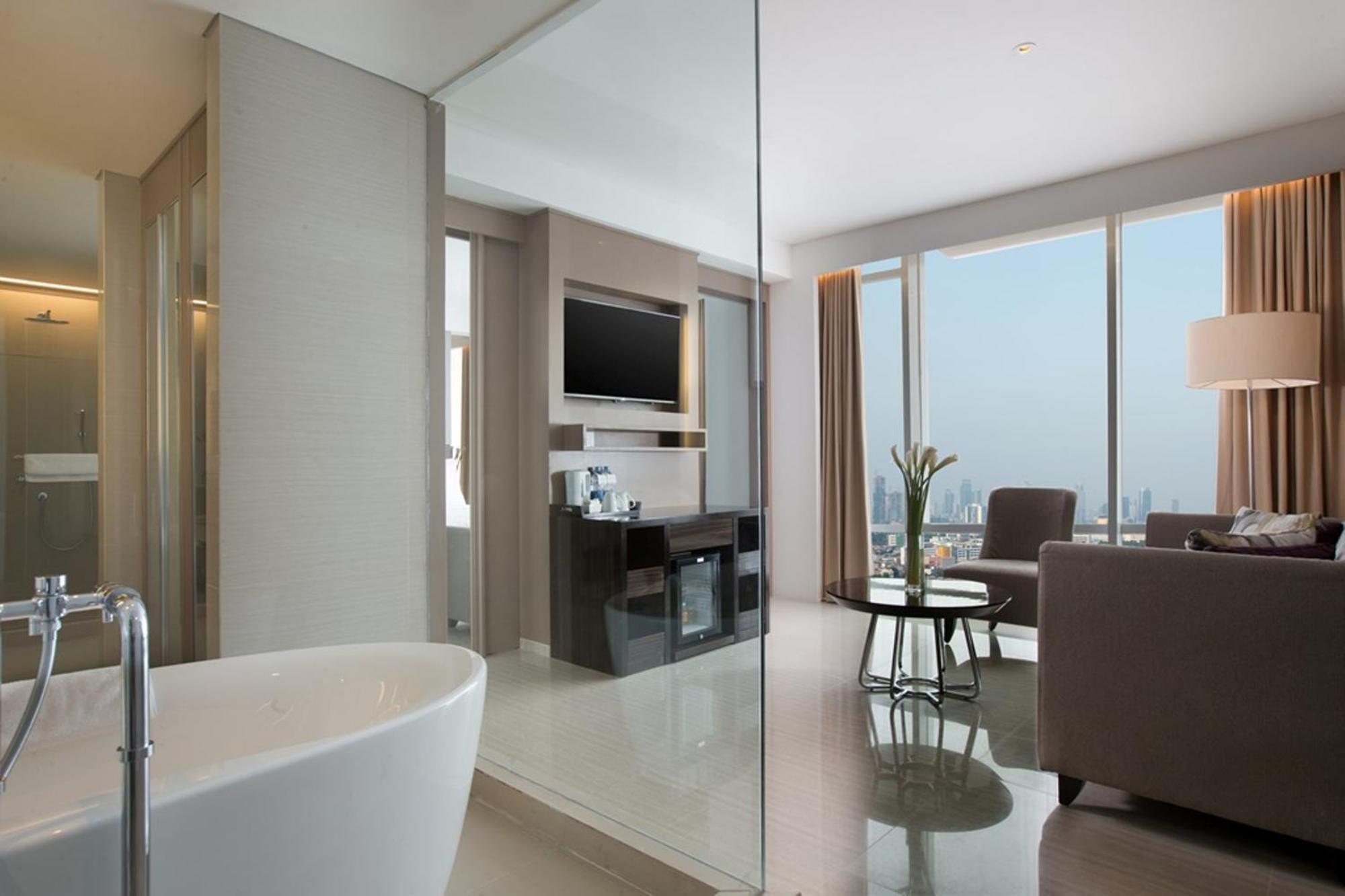 Santika Suite