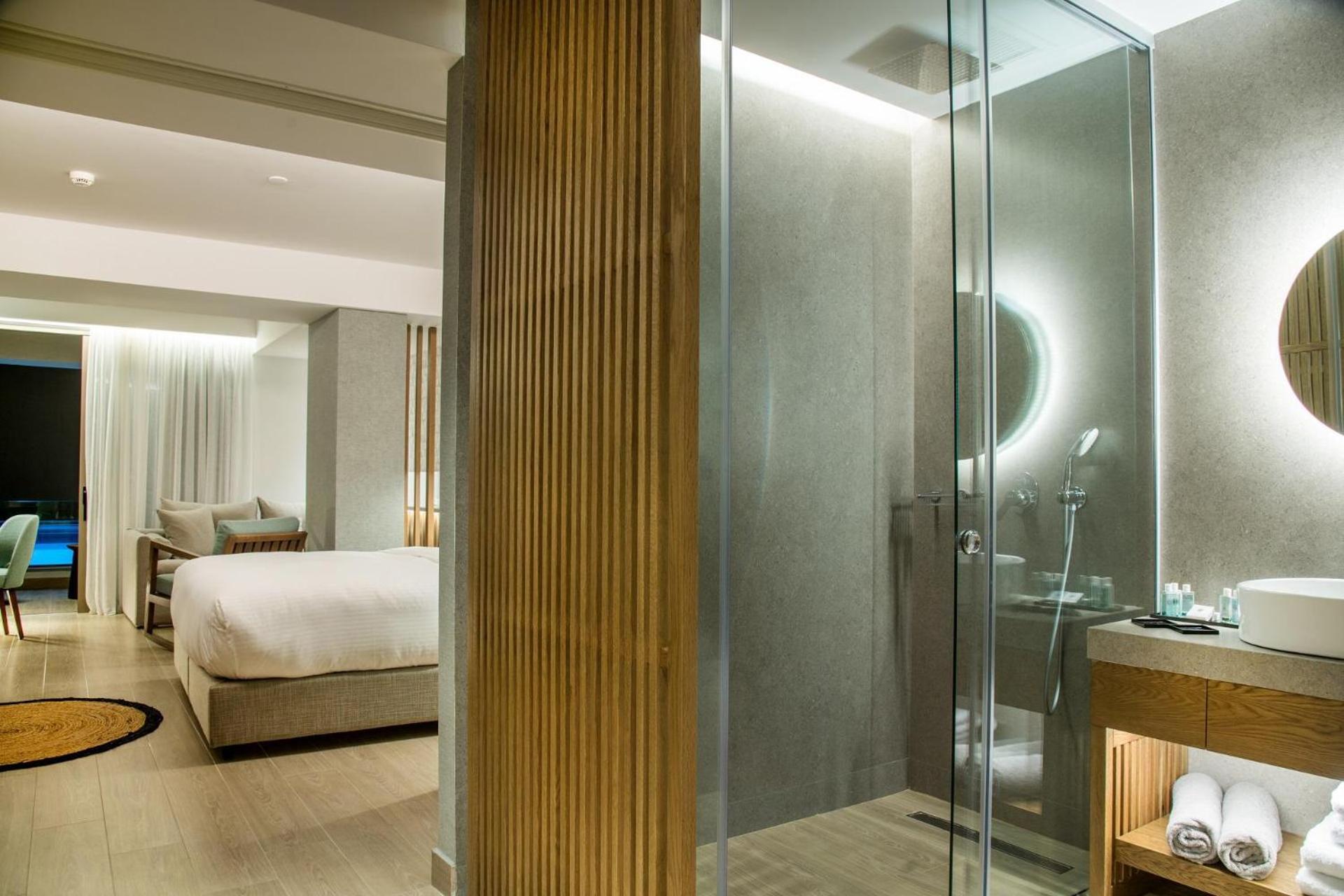 Azure Junior Suite