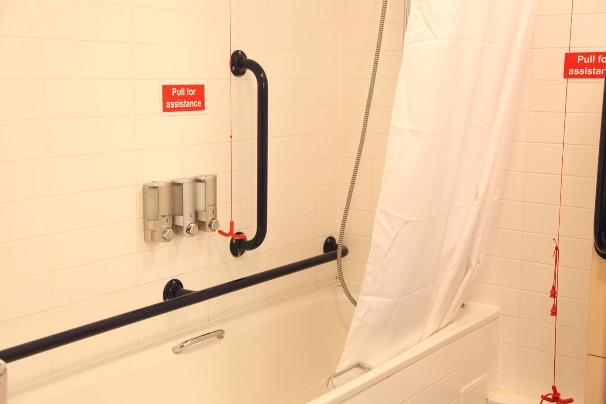 Standard Double Room Hot Accessible