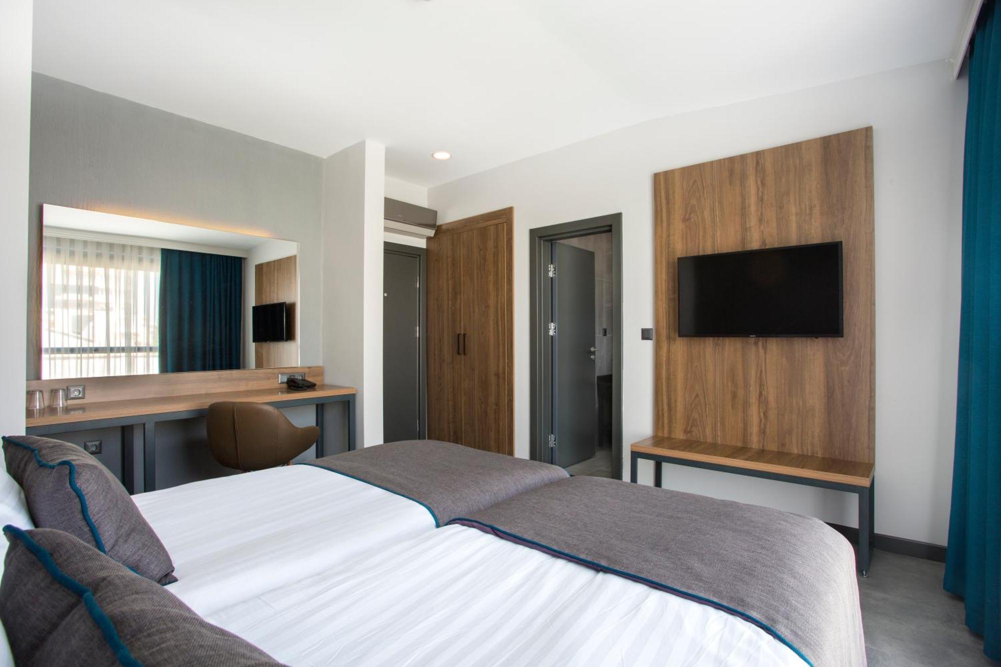 Standard Twin Room,1413338021:JPEG