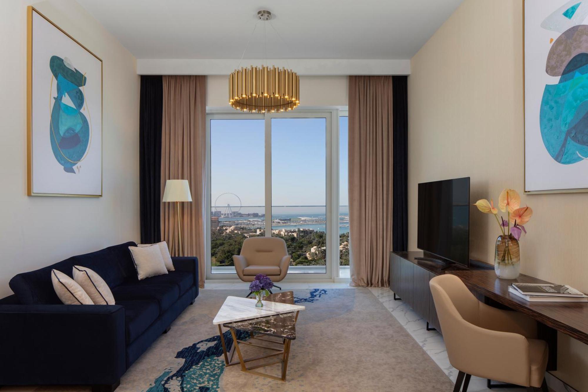 Superior One-Bedroom Apartment Sea View
