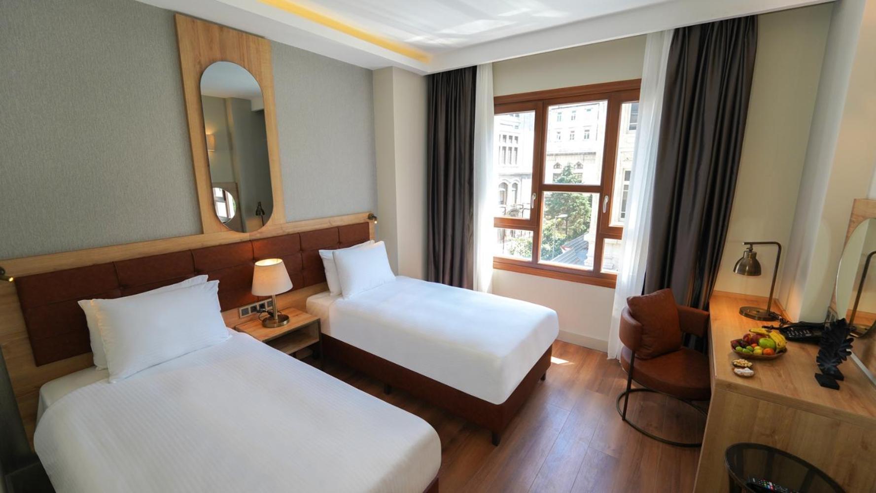 Deluxe Double or Twin Room