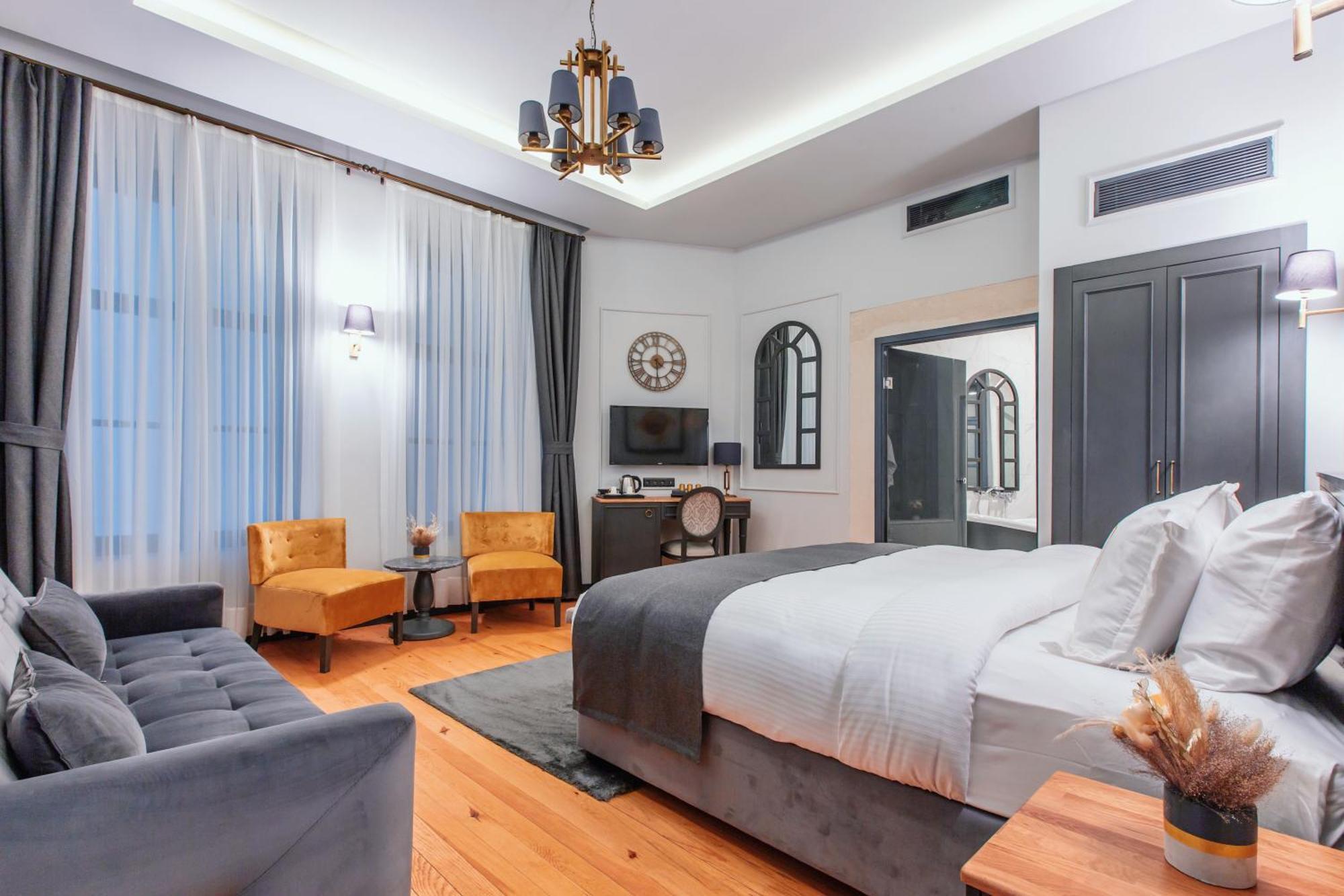 Junior Suite