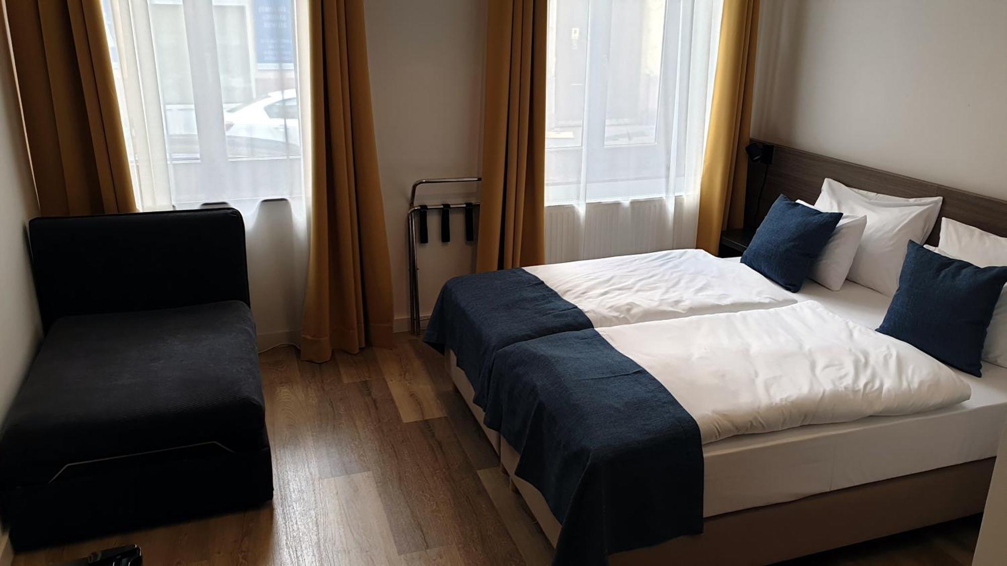 Superior Triple Room