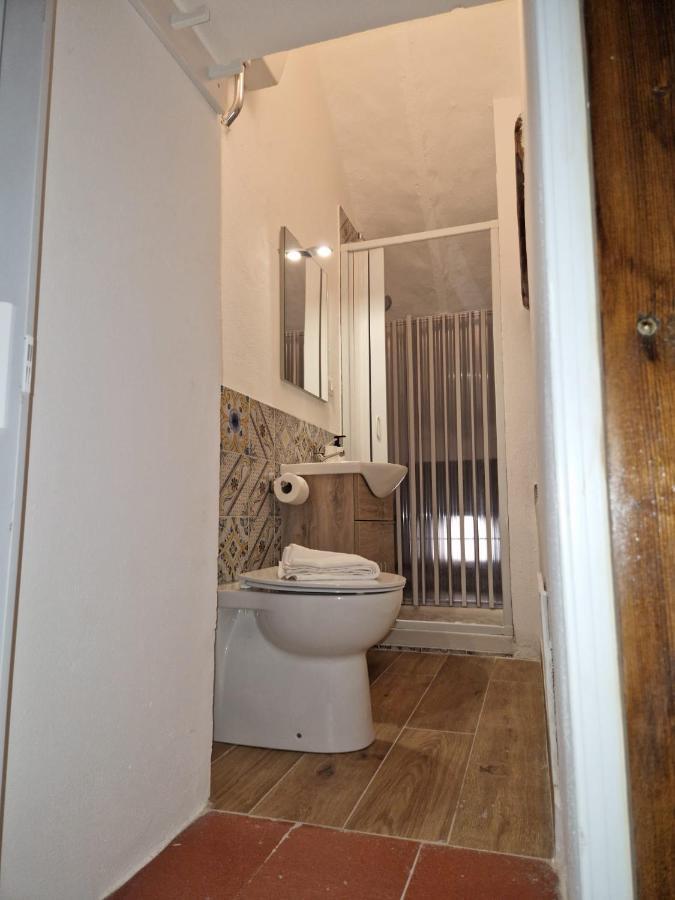 Basic Triple Room