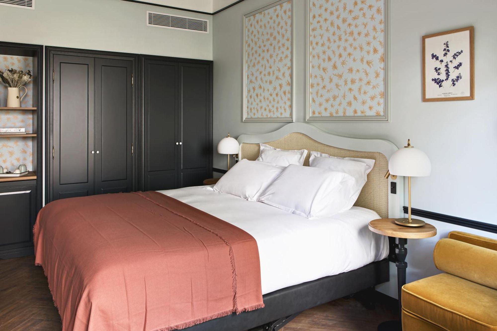 Double or Twin Room Terrace "Aubépine" Maison Boileau 39 rue Boileau