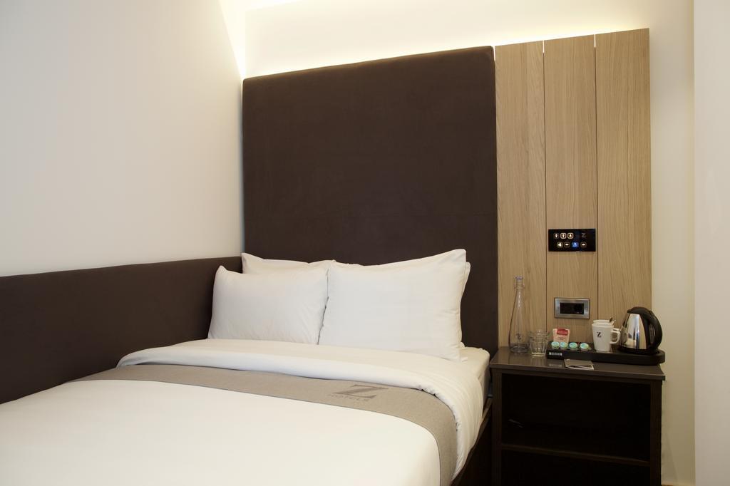 Quarto Duplo