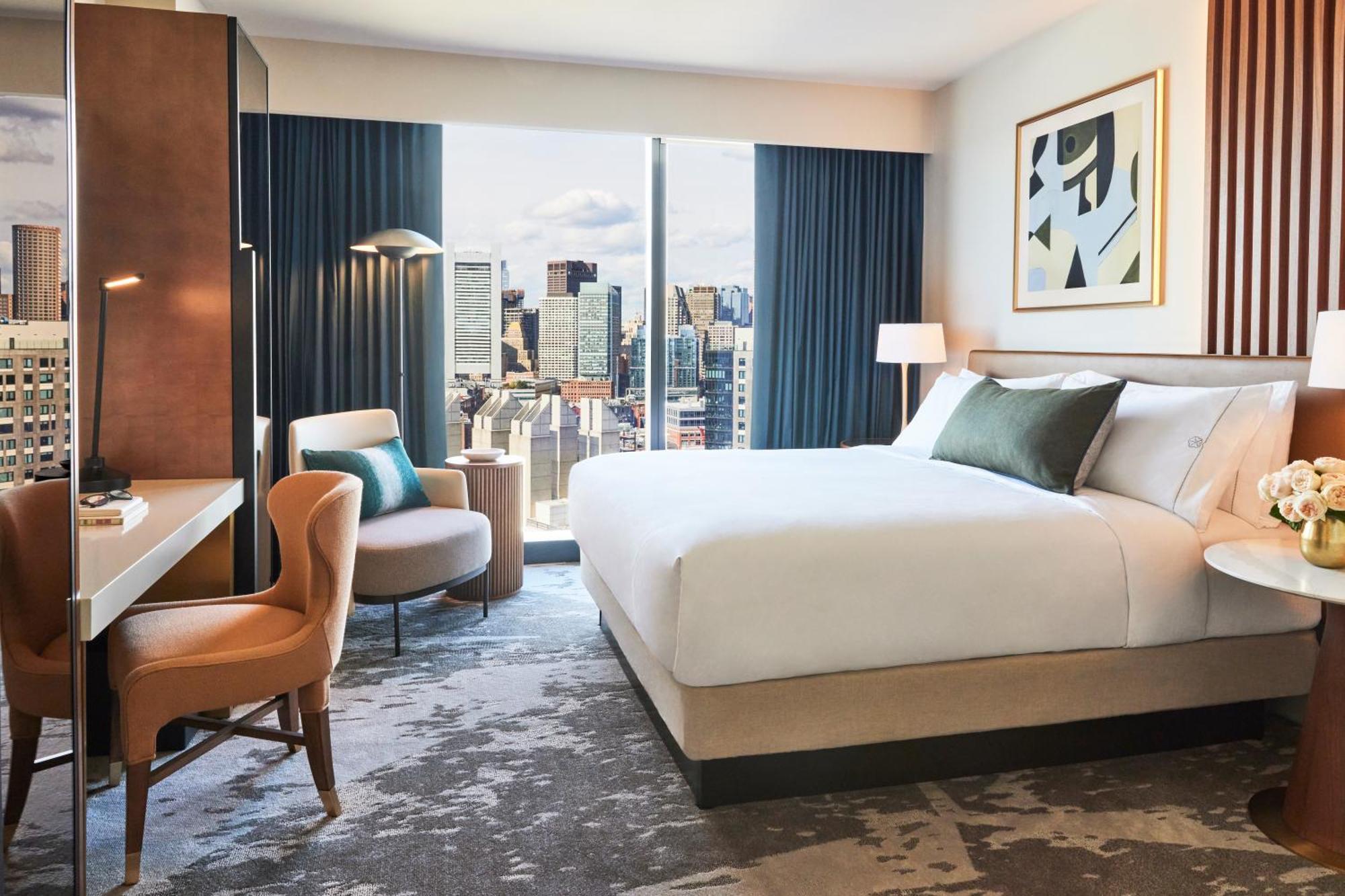Deluxe Patron Tower Room 1 King
