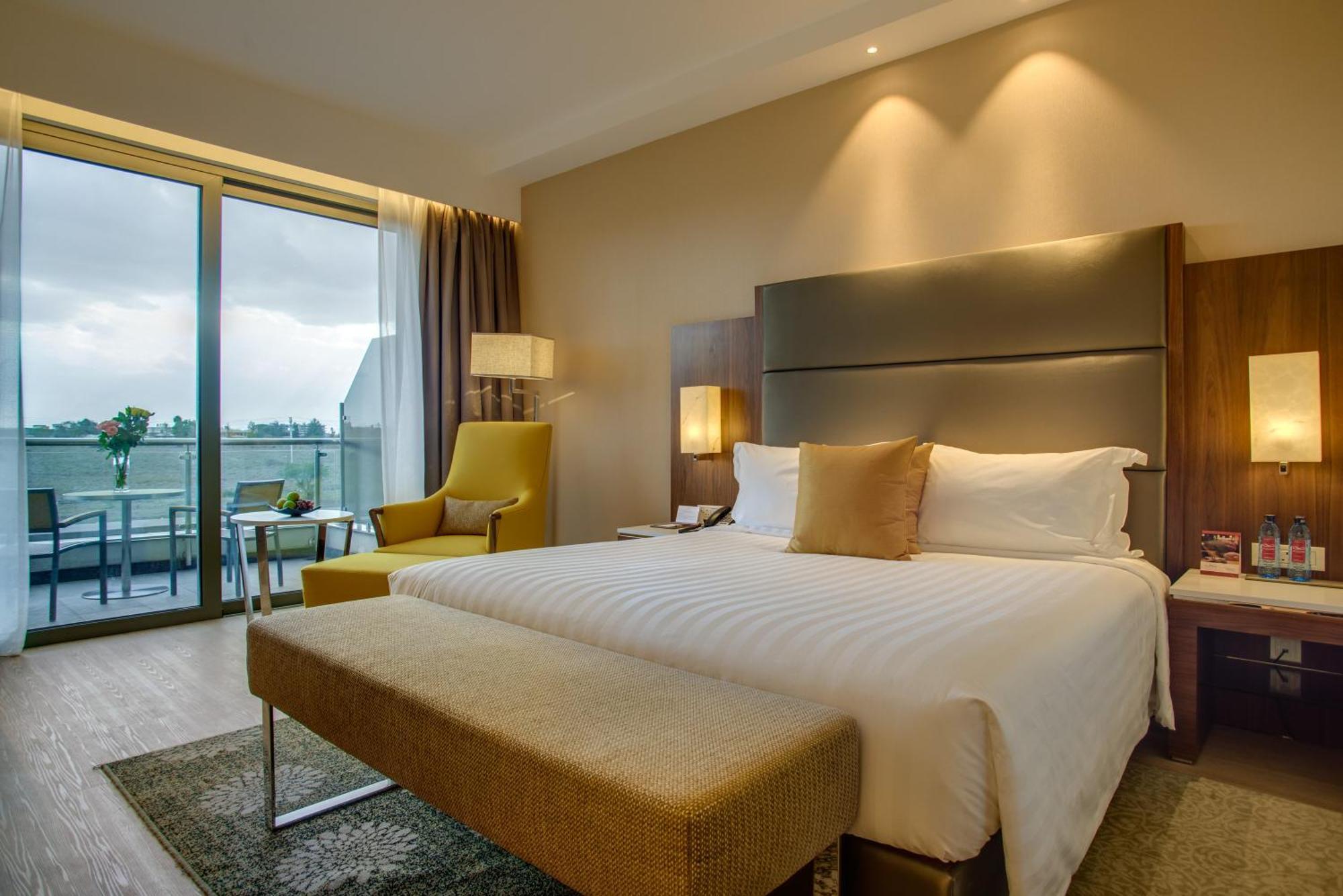 Standard King Room Balcony