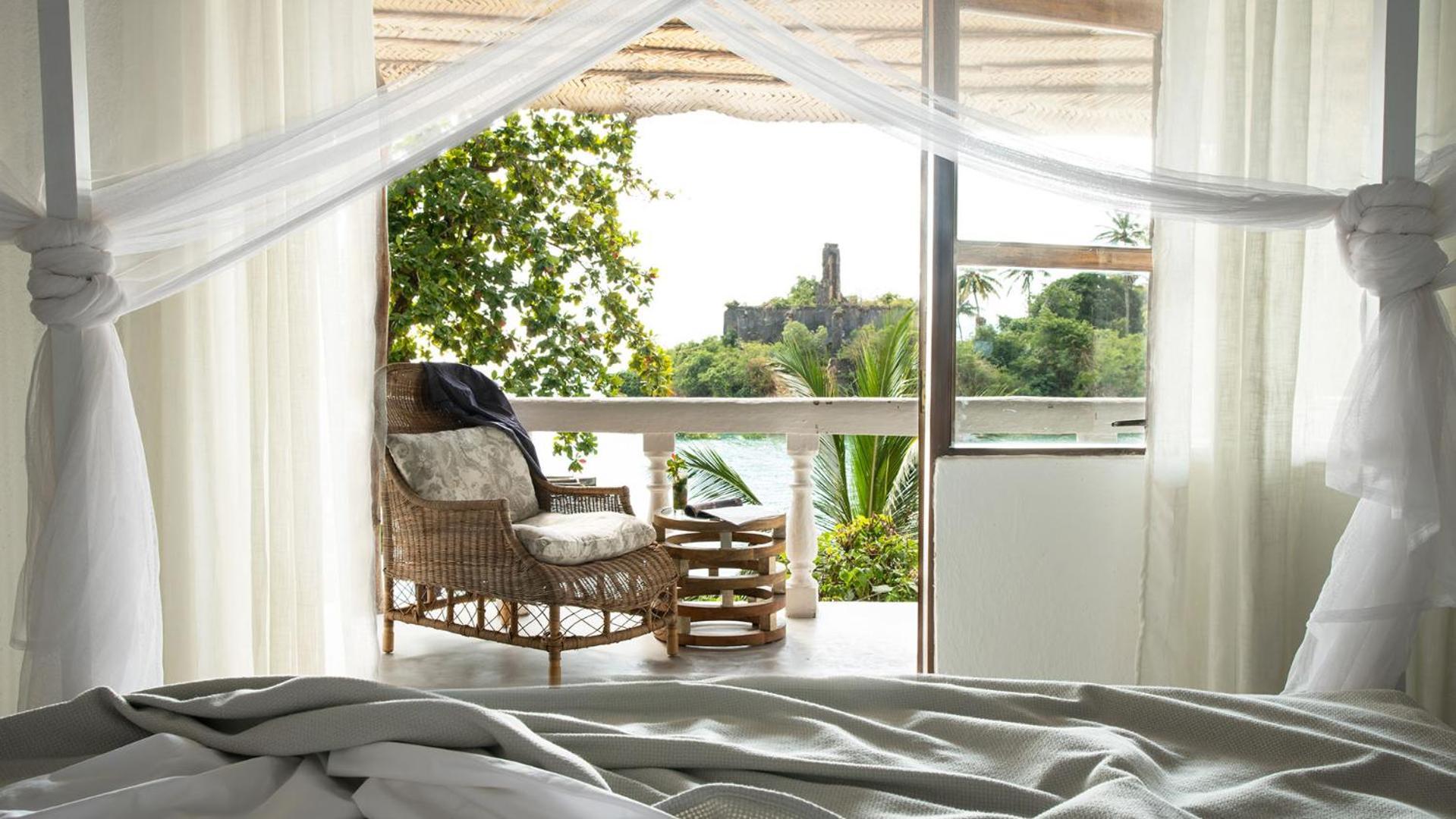 Deluxe Double Room Side Sea View