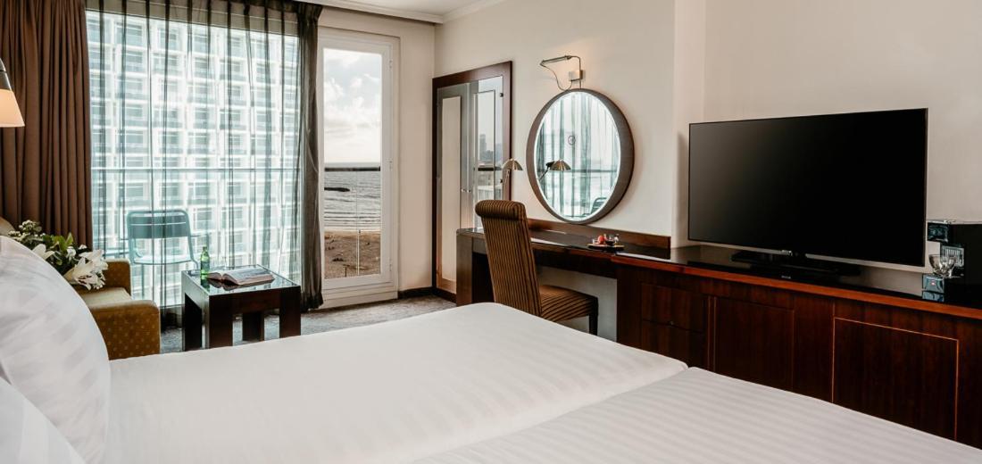 Quarto King Deluxe com Vista para o Mar