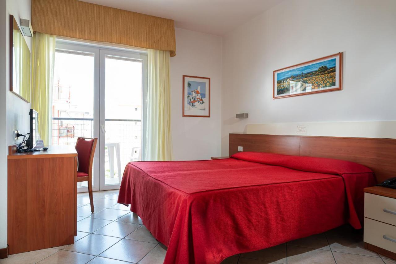 Double or Twin Room Balcony