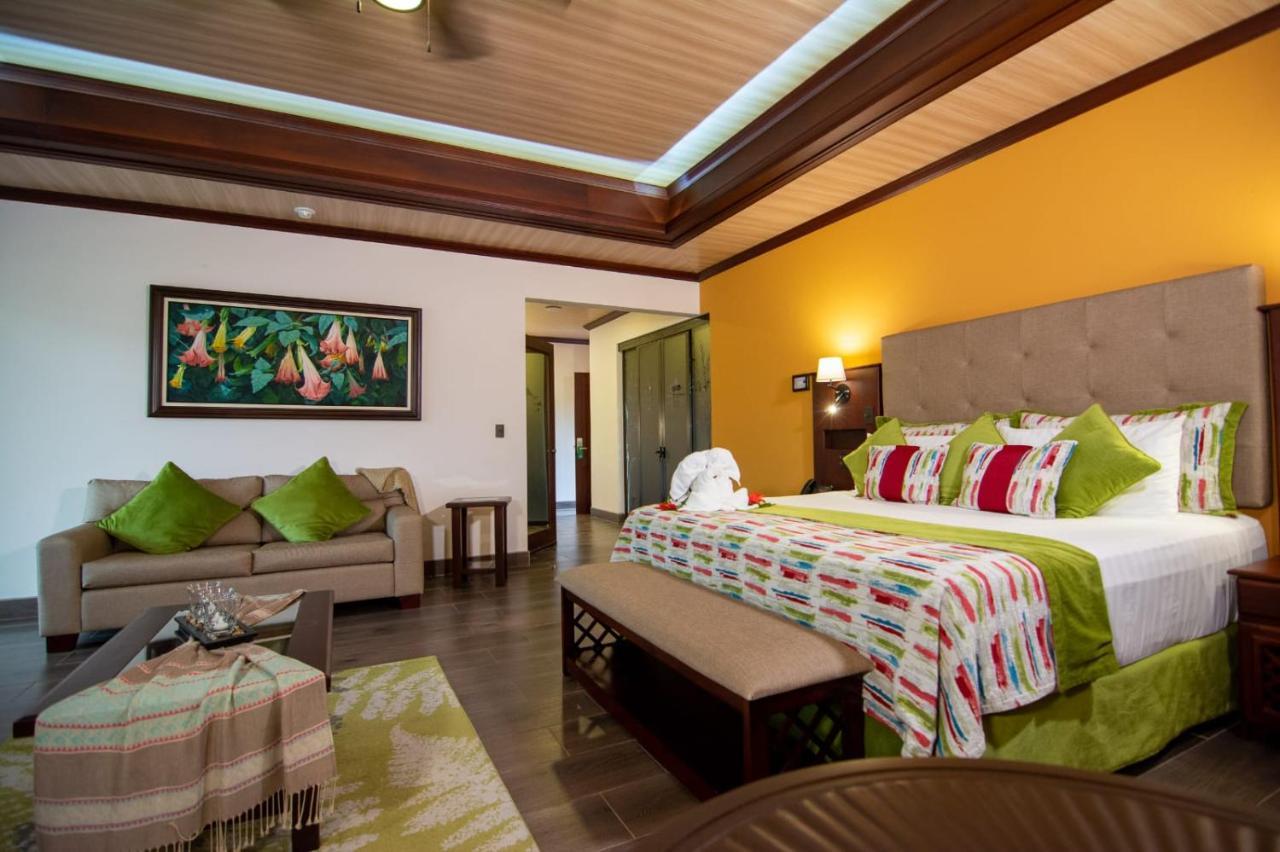 Master Suite Volcano View