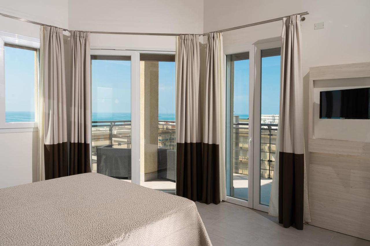 Executive Junior Suite