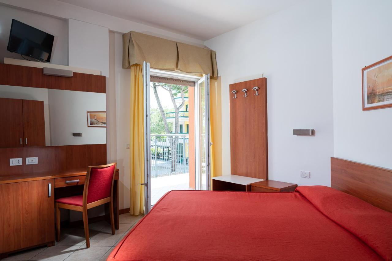 Double or Twin Room Balcony