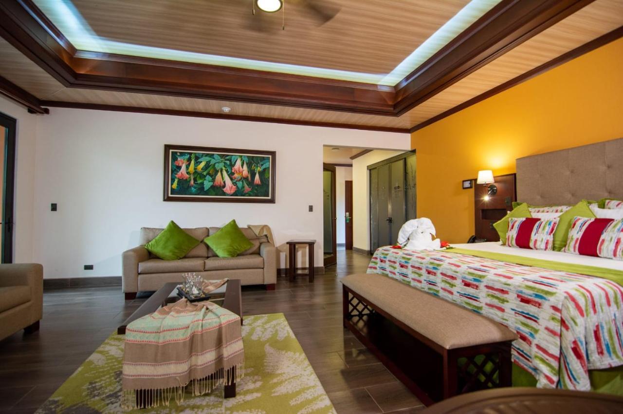 Master Suite Volcano View