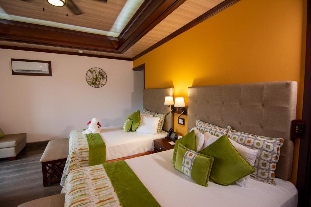Master Suite Volcano View