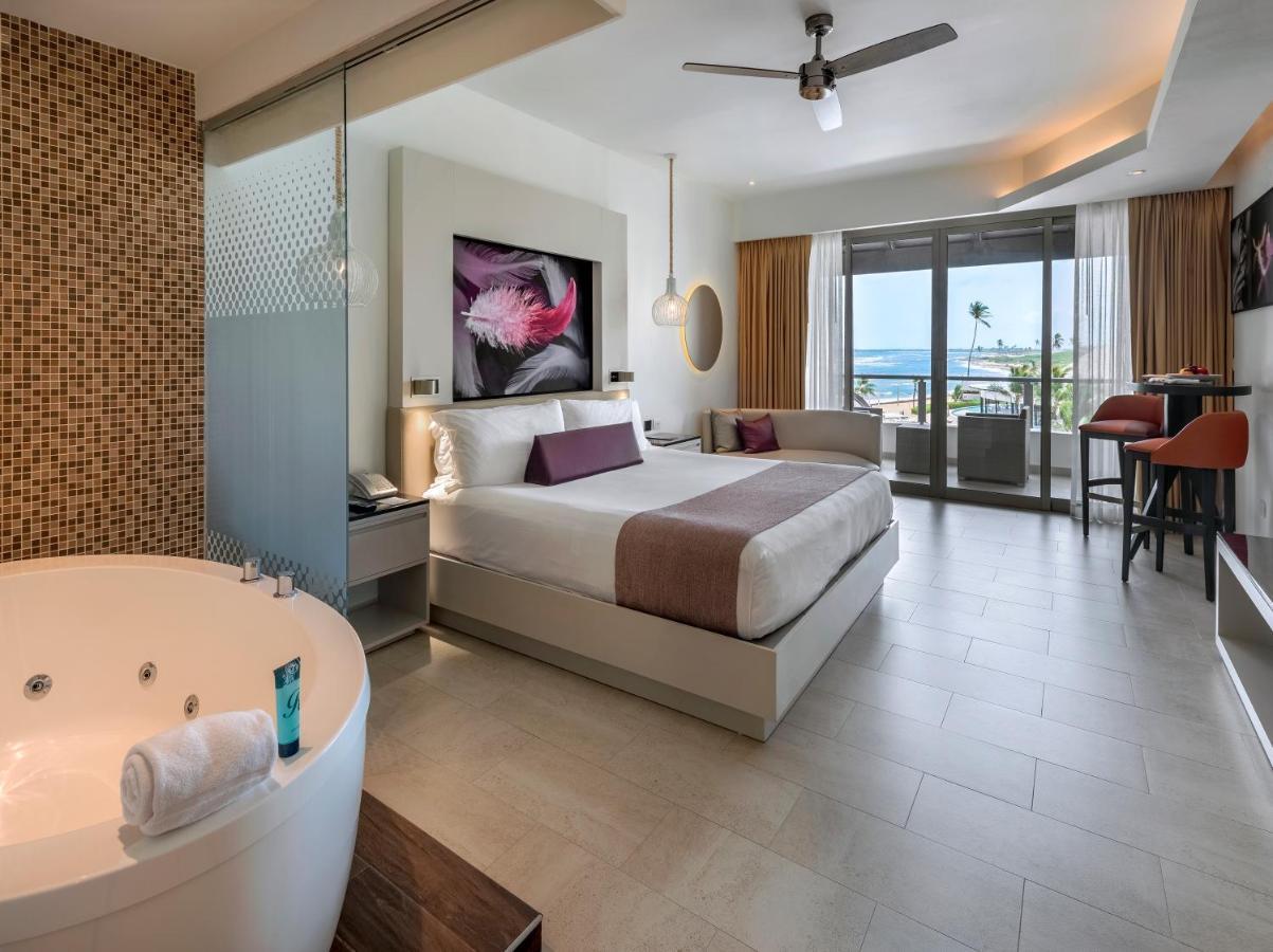 Luxury Junior Suite Ocean View Diamond Club