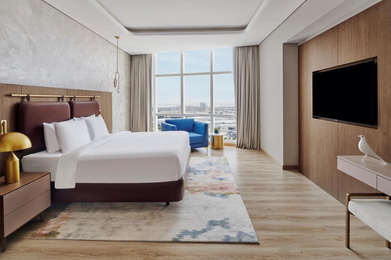 Premium Suite met kingsize bed en uitzicht op de stad (gratis shuttle naar het strand, winkelcentrum en metrostation)