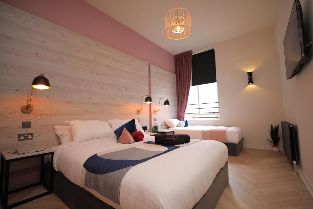 Double & Single Bed Shared Facilities,1290606565:JPEG