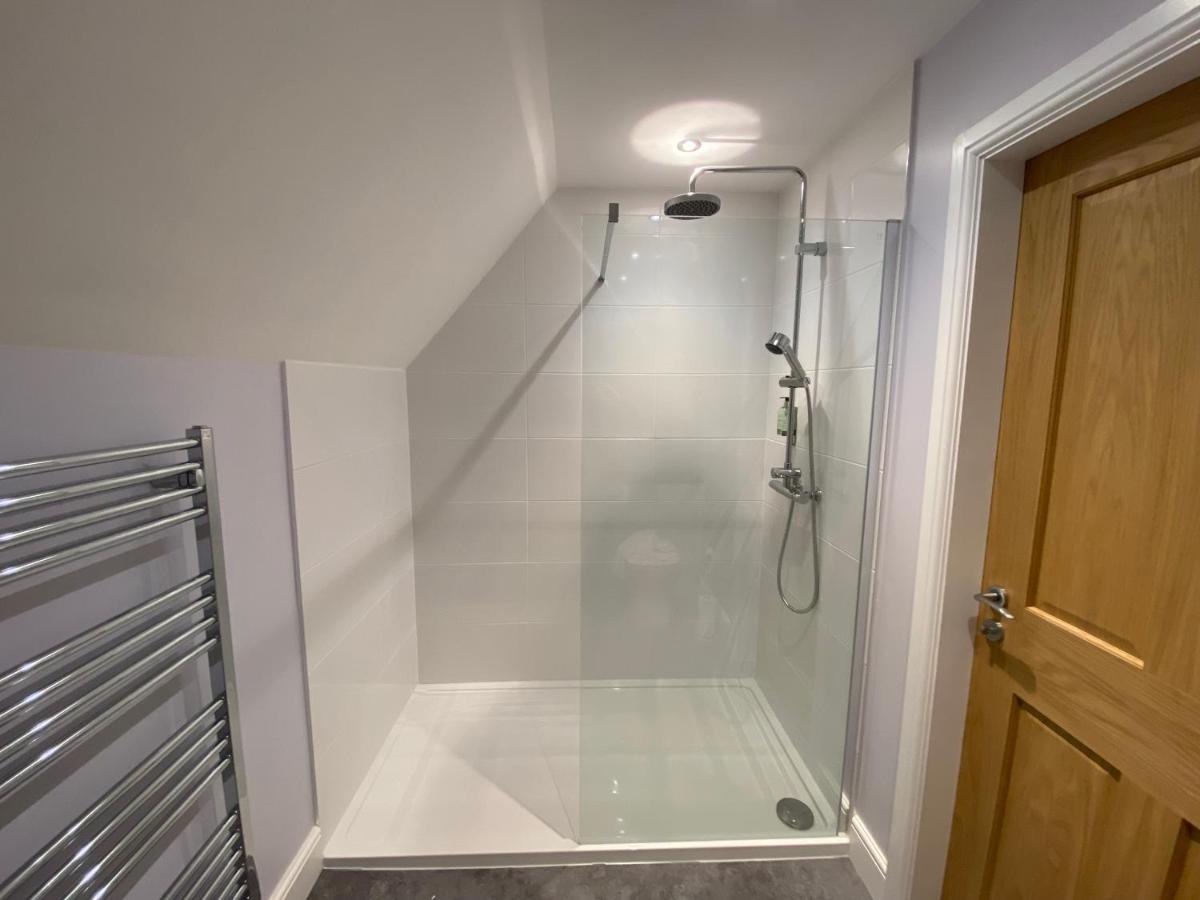 Family Room Shower