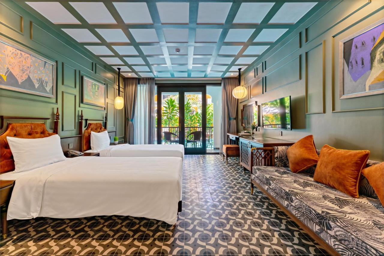 Grand Deluxe Room
