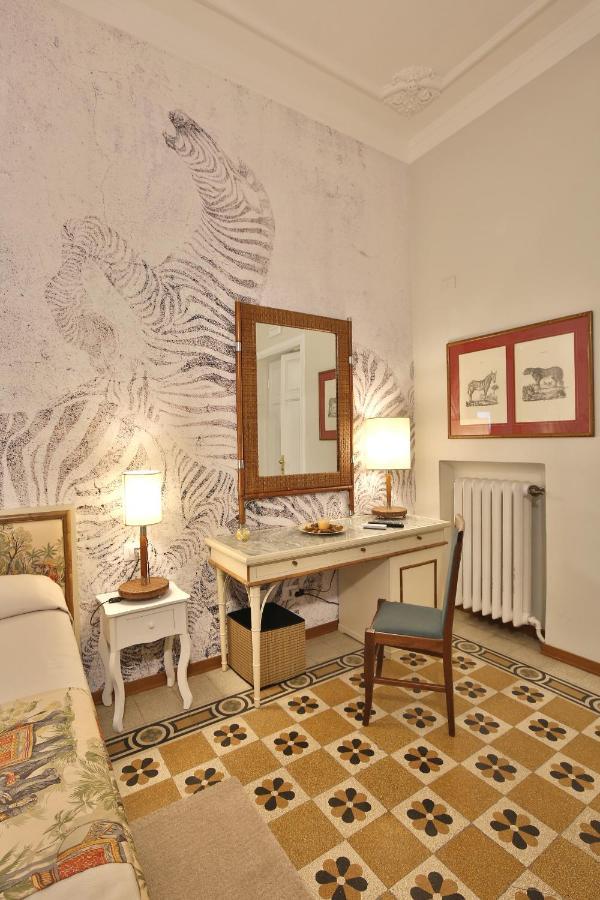 Double Room Private External Bathroom