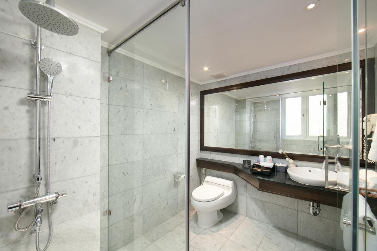 Junior Suite Double Balcony – Minibar