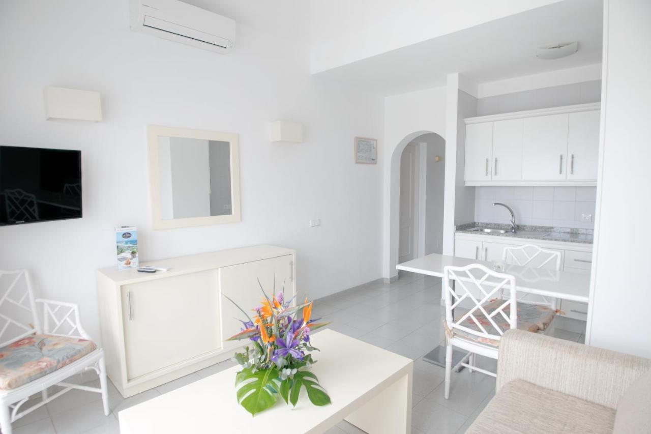 One-Bedroom Apartment Top Floor