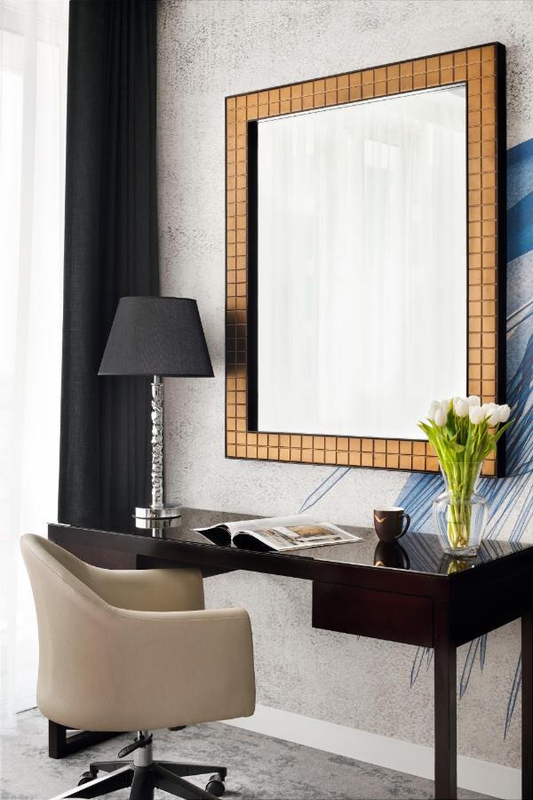 Superior King Room Includes daily access to Riva Beach Club shuttle service,1295524330:JPEG