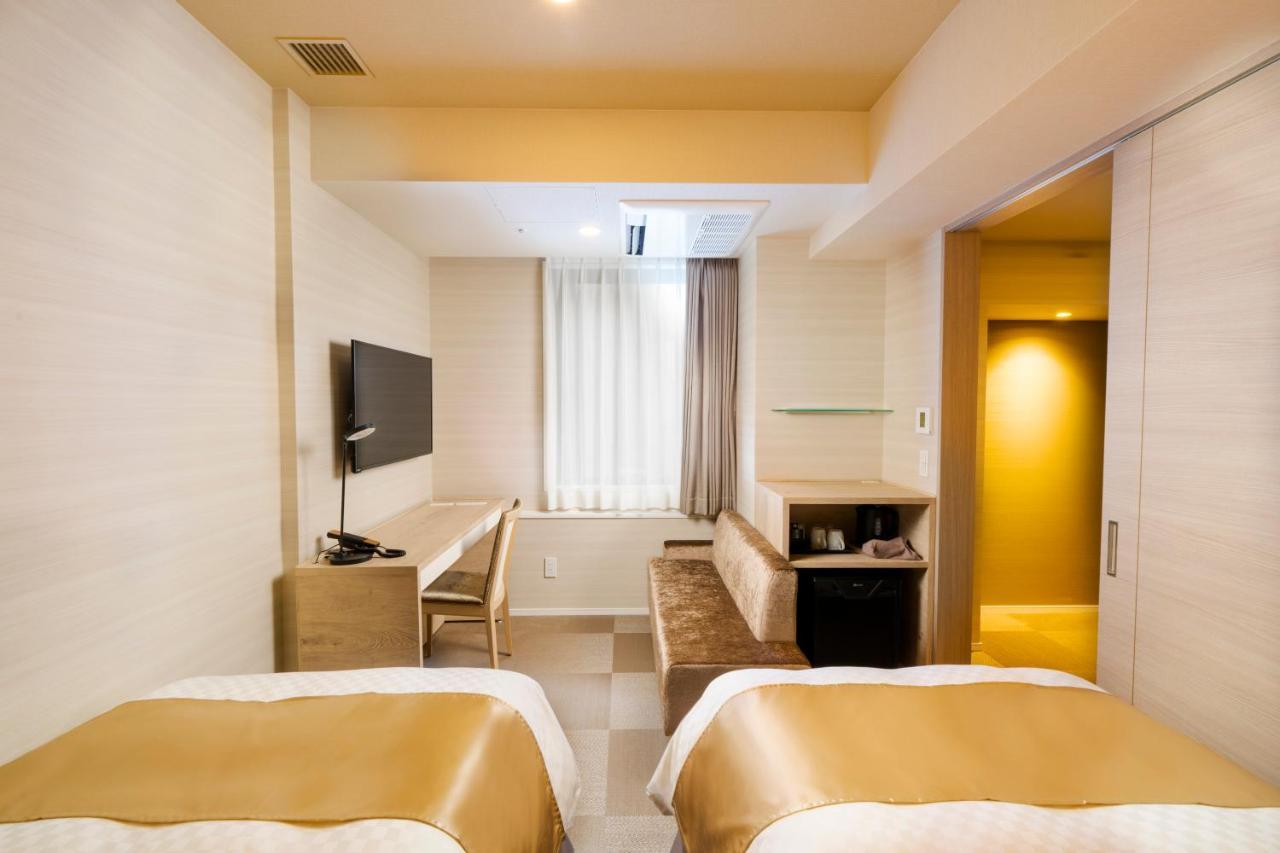 Deluxe Twin Room Disability Access