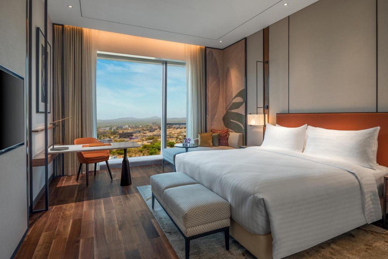 Superior room Hill view