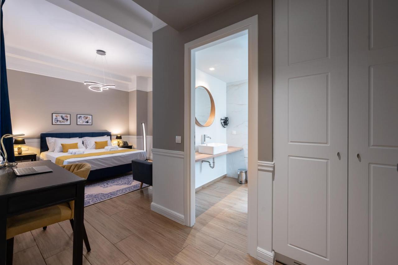 Superior Triple Room,1296958144:JPEG