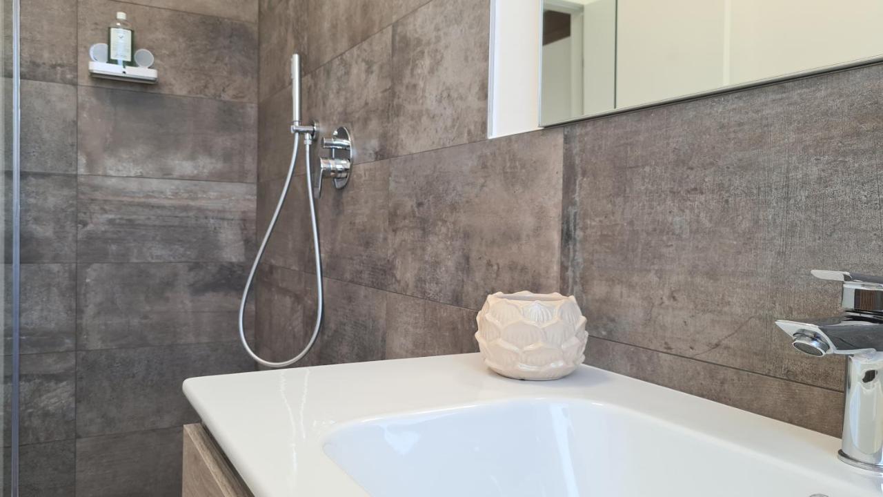 Double or Twin Room Private Bathroom