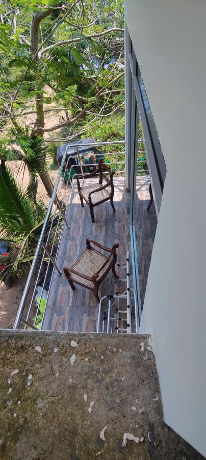 Tweepersoonskamer met Balkon en Uitzicht op Zee
