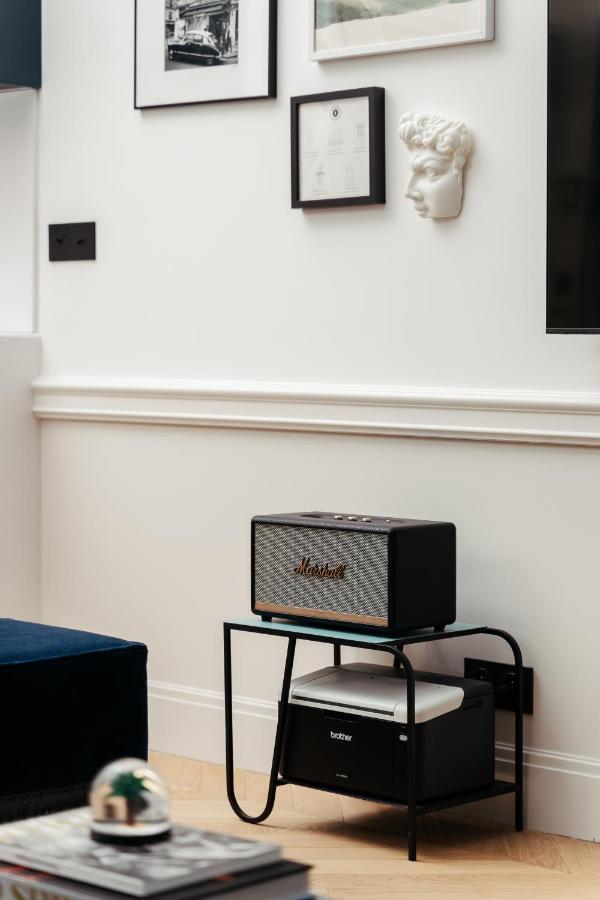 One-Bedroom Apartment Garden