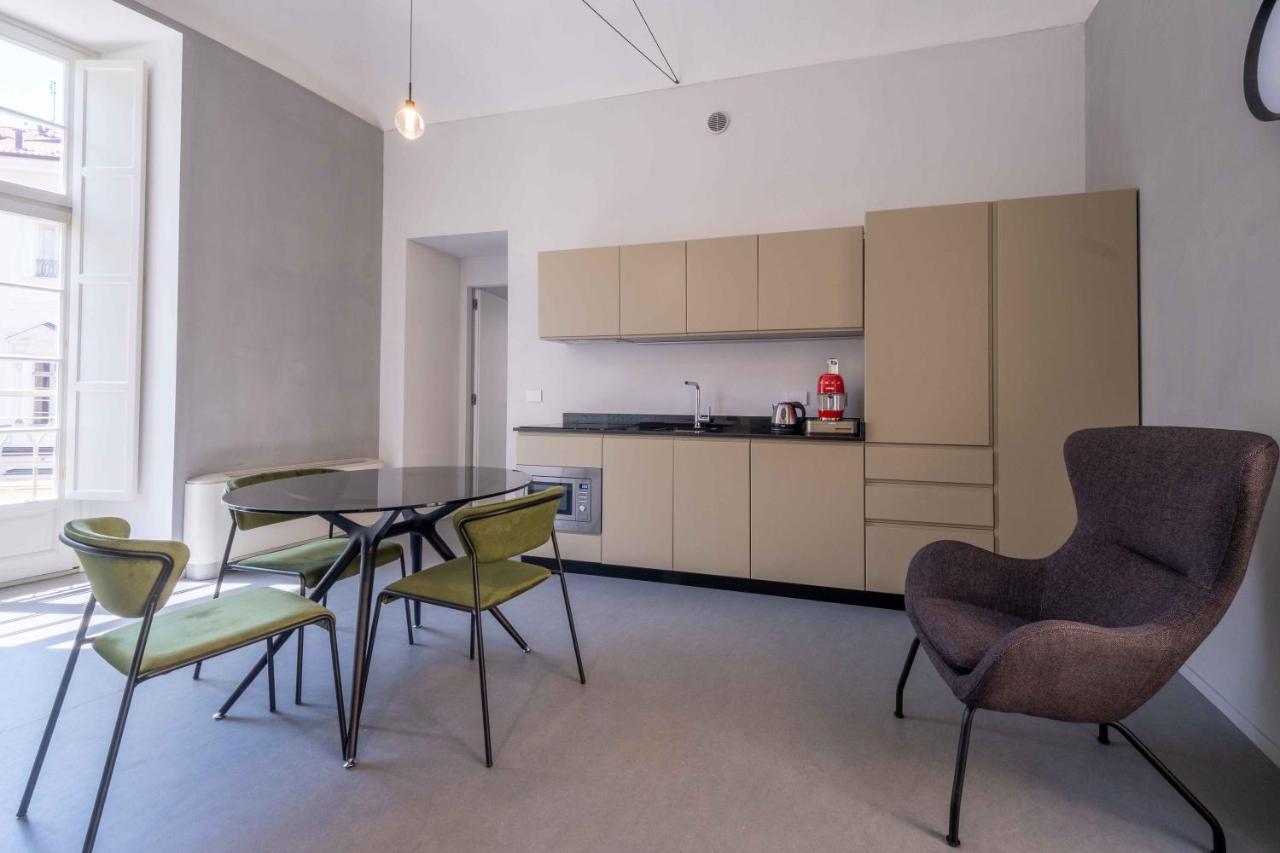 Standard Suite